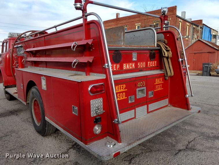 image for item GE9611 1974 Ford pumper fire truck