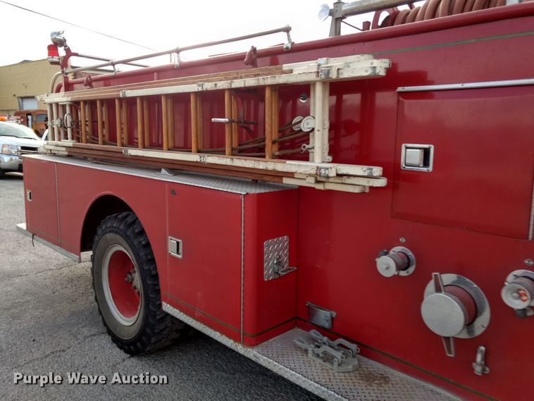 image for item GE9611 1974 Ford pumper fire truck