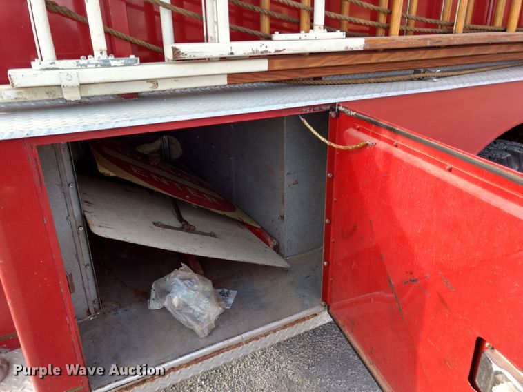 image for item GE9611 1974 Ford pumper fire truck