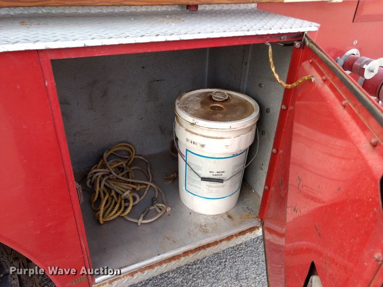 image for item GE9611 1974 Ford pumper fire truck