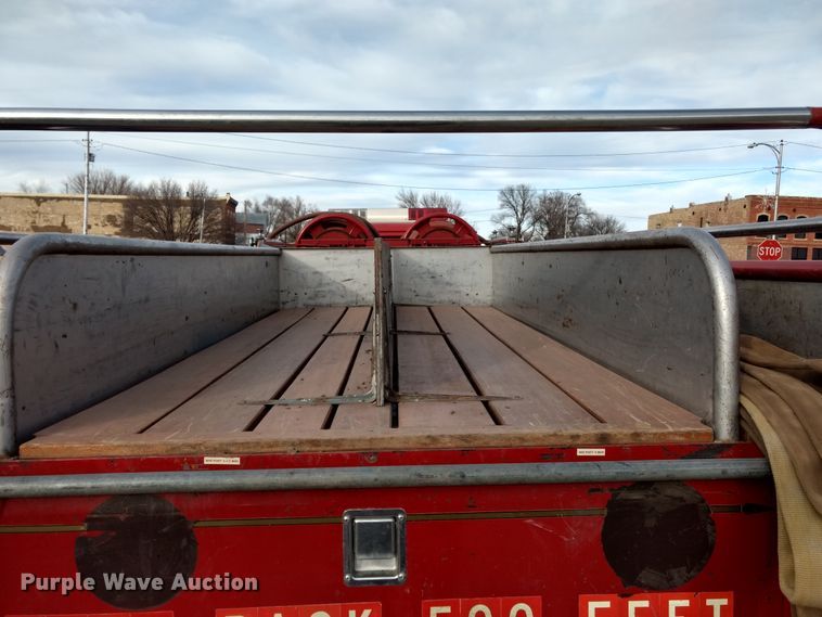 image for item GE9611 1974 Ford pumper fire truck