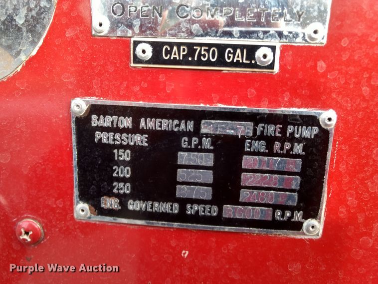 image for item GE9611 1974 Ford pumper fire truck