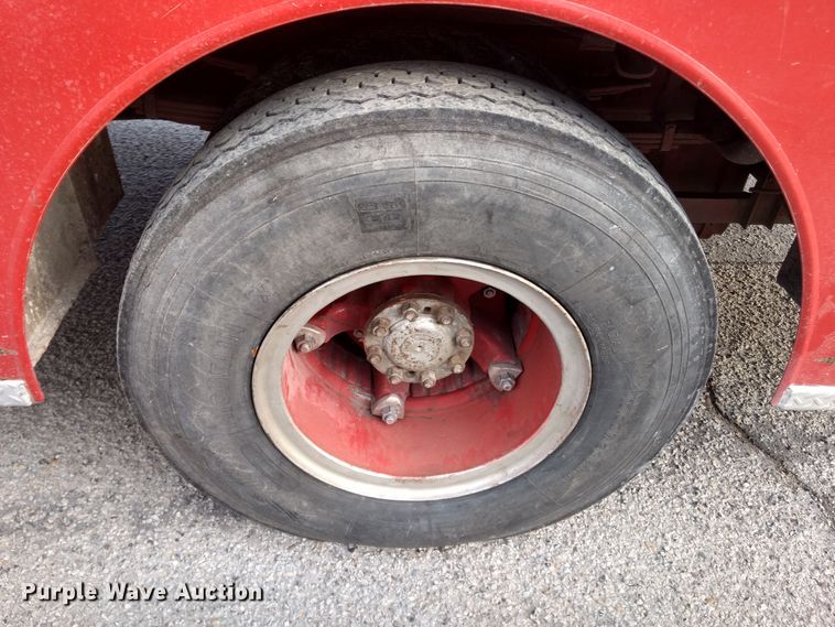 image for item GE9611 1974 Ford pumper fire truck