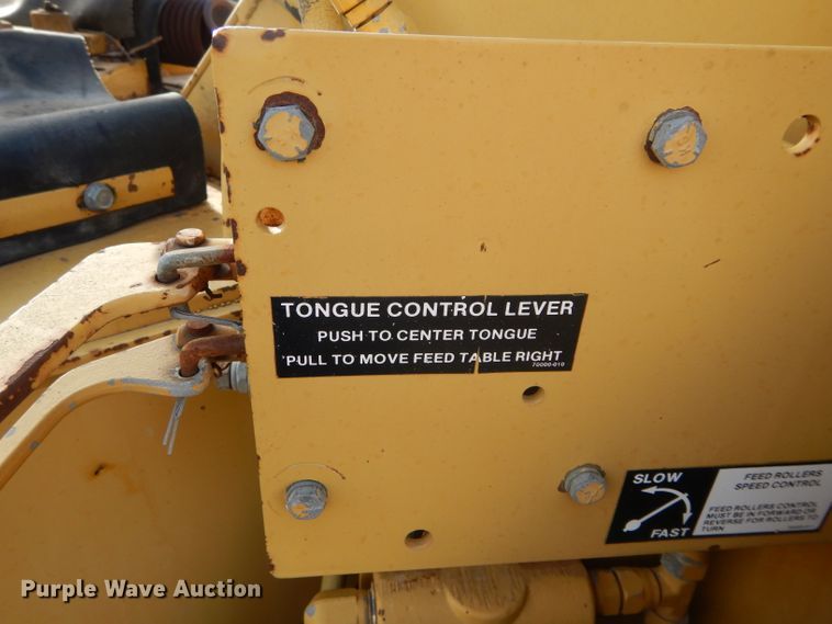 image for item GF9881 1990 Vermeer BC1250 wood chipper