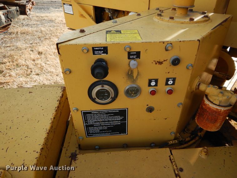 image for item GF9881 1990 Vermeer BC1250 wood chipper