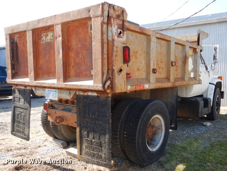 image for item GF9889 1989 Chevrolet C70 dump truck