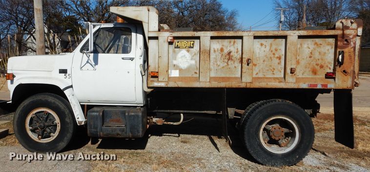 image for item GF9889 1989 Chevrolet C70 dump truck