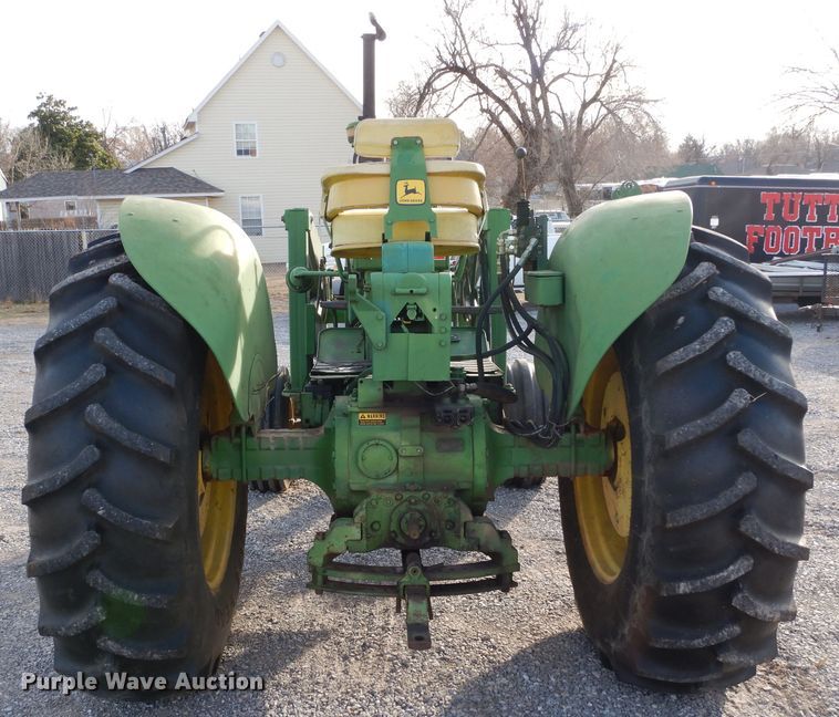 image for item GF9899 John Deere 4010 tractor
