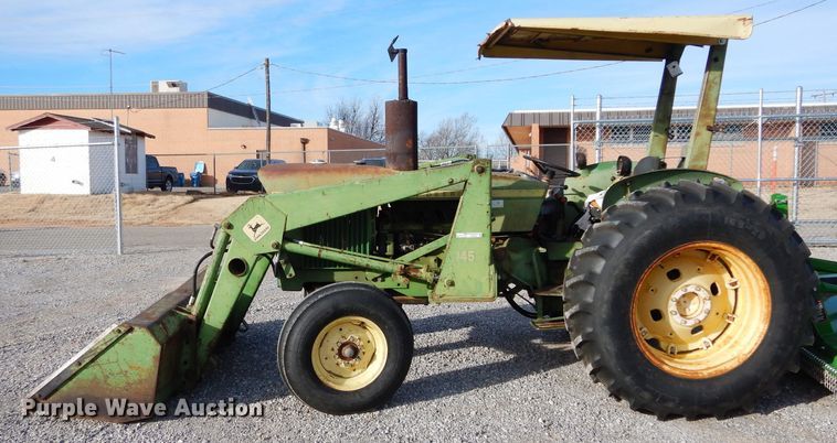 image for item GF9900 1974 John Deere 2030A tractor