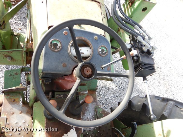 image for item GF9900 1974 John Deere 2030A tractor