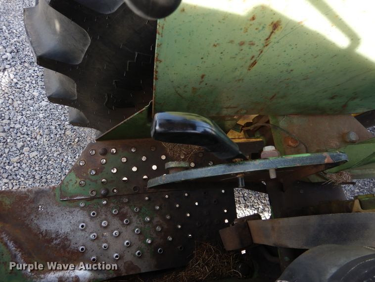 image for item GF9900 1974 John Deere 2030A tractor