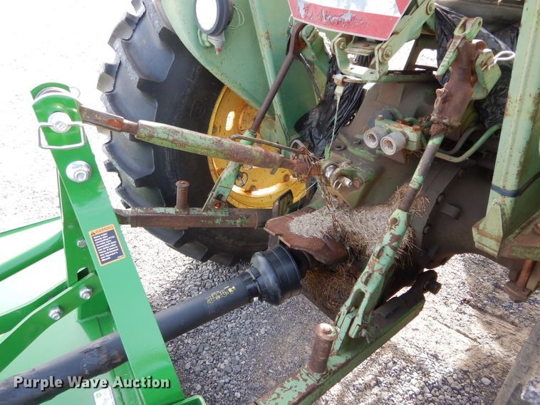 image for item GF9900 1974 John Deere 2030A tractor