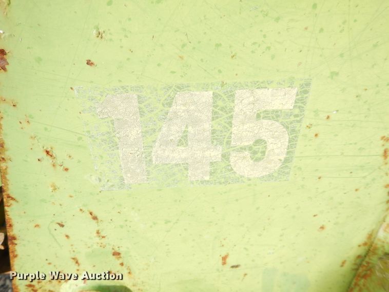 image for item GF9900 1974 John Deere 2030A tractor