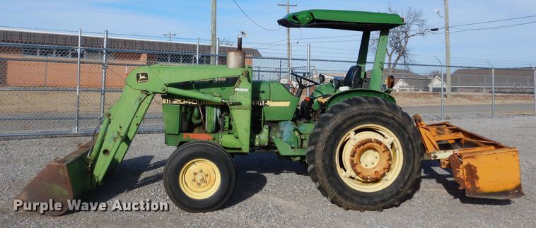 image for item GF9901 John Deere 2040 tractor