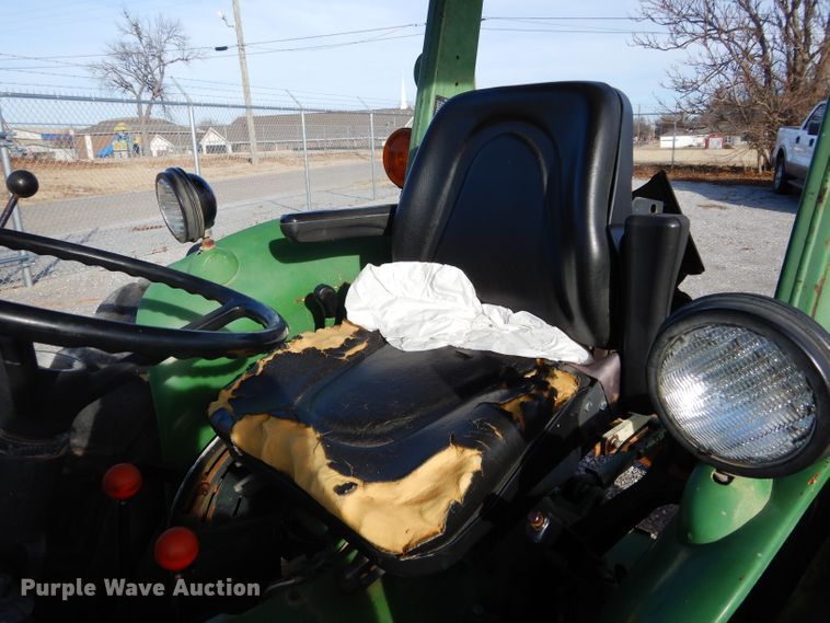 image for item GF9901 John Deere 2040 tractor