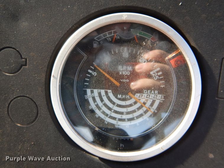 image for item GF9901 John Deere 2040 tractor