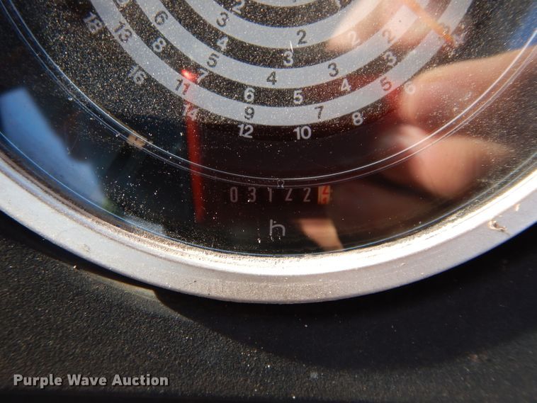 image for item GF9901 John Deere 2040 tractor