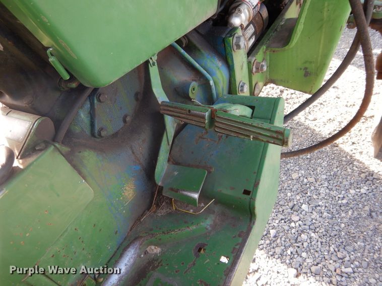 image for item GF9901 John Deere 2040 tractor