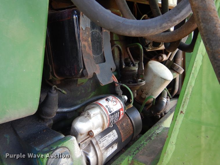 image for item GF9901 John Deere 2040 tractor