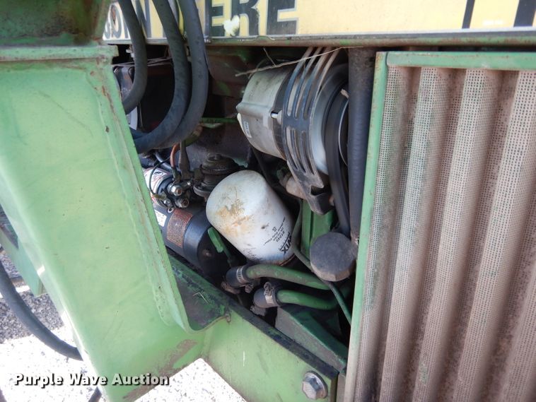 image for item GF9901 John Deere 2040 tractor