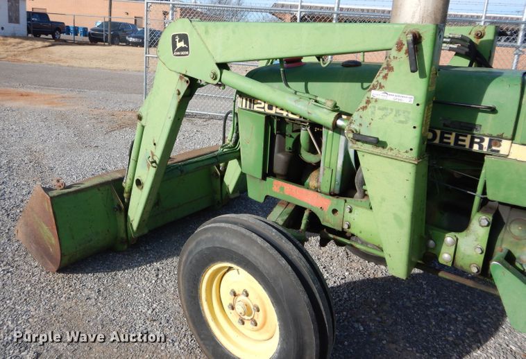 image for item GF9901 John Deere 2040 tractor