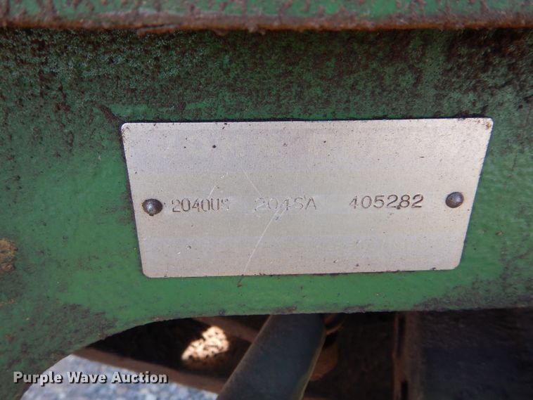 image for item GF9901 John Deere 2040 tractor