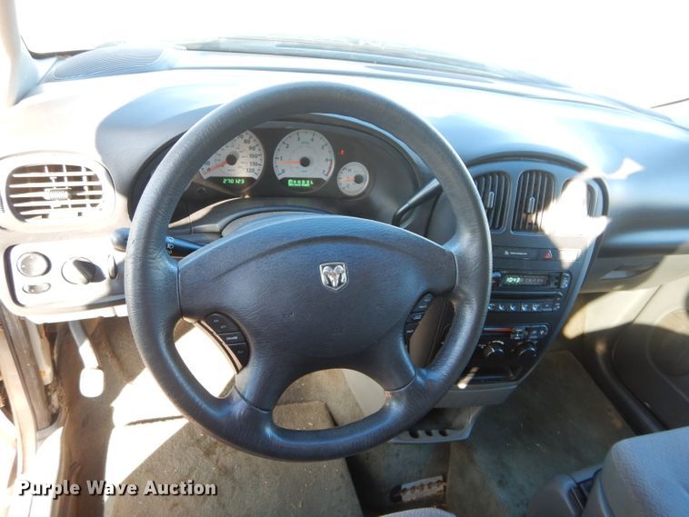 image for item GF9955 2007 Dodge Grand Caravan handicap accessible van