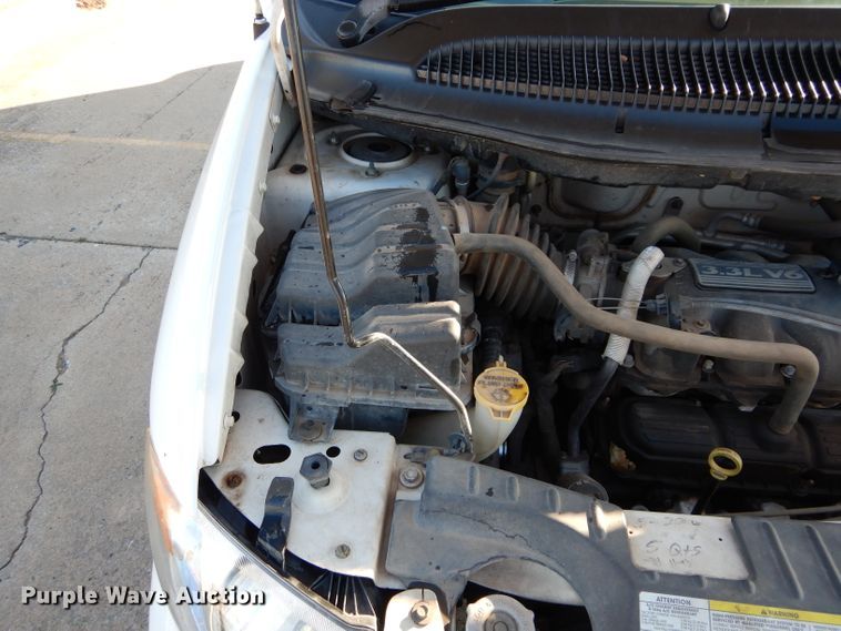 image for item GF9955 2007 Dodge Grand Caravan handicap accessible van