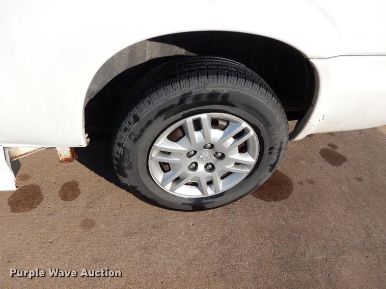 image for item GF9955 2007 Dodge Grand Caravan handicap accessible van