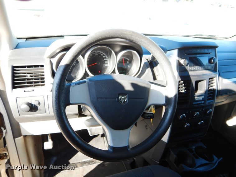 image for item GF9957 2010 Dodge Grand Caravan handicap accessible van