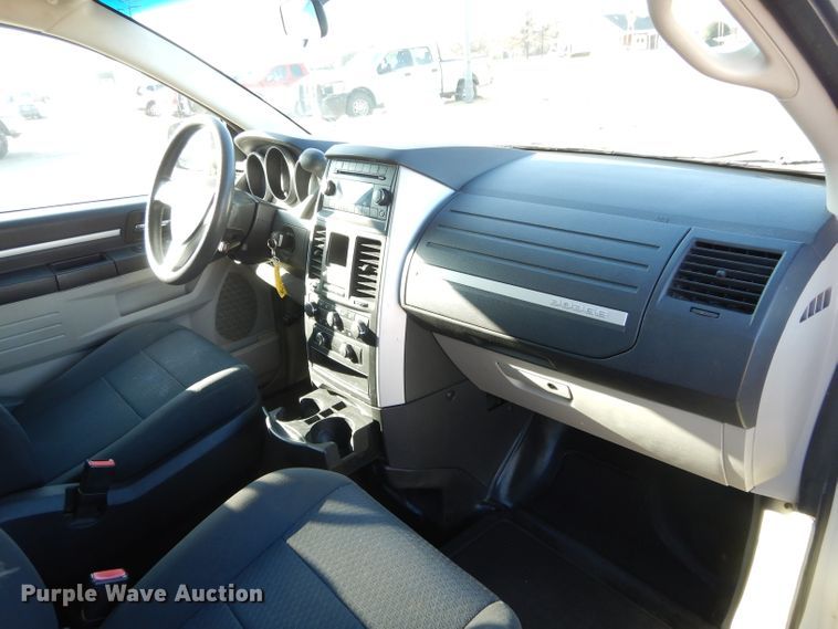 image for item GF9957 2010 Dodge Grand Caravan handicap accessible van