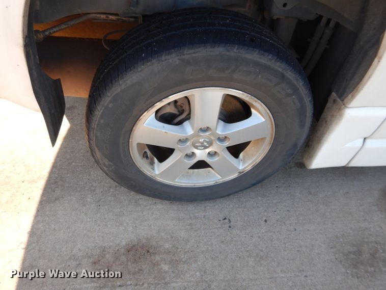 image for item GF9957 2010 Dodge Grand Caravan handicap accessible van