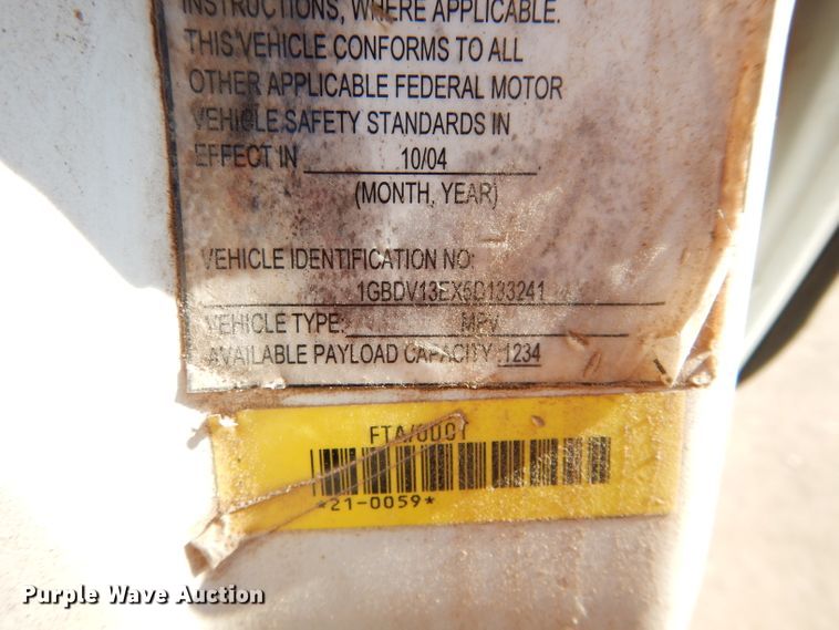 image for item GF9958 2005 Chevrolet Venture handicap accessible van