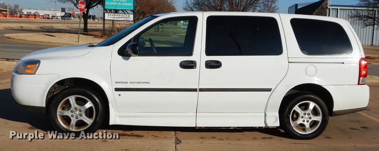 image for item GF9959 2007 Chevrolet Uplander handicap accessible van