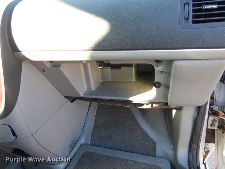 image for item GF9959 2007 Chevrolet Uplander handicap accessible van