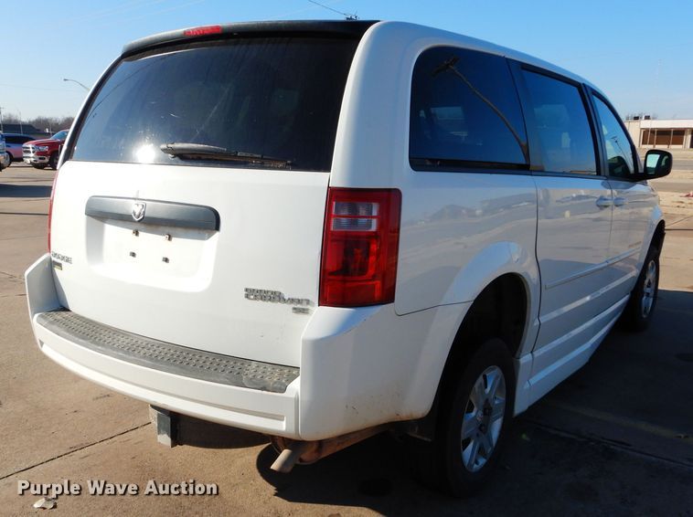 image for item GF9960 2010 Dodge Grand Caravan handicap accessible van