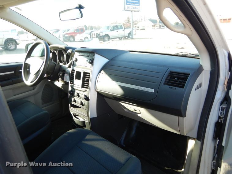 image for item GF9960 2010 Dodge Grand Caravan handicap accessible van