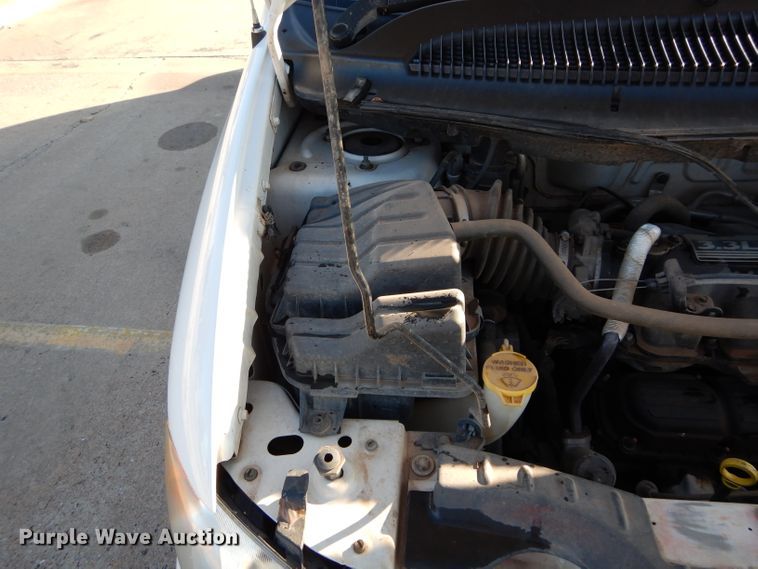 image for item GF9961 2007 Dodge Grand Caravan handicap accessible van