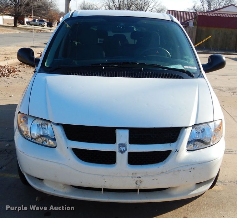 image for item GF9962 2007 Dodge Grand Caravan handicap accessible van