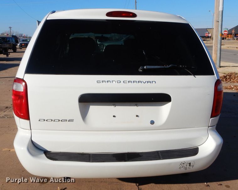 image for item GF9962 2007 Dodge Grand Caravan handicap accessible van