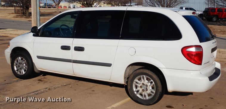 image for item GF9962 2007 Dodge Grand Caravan handicap accessible van