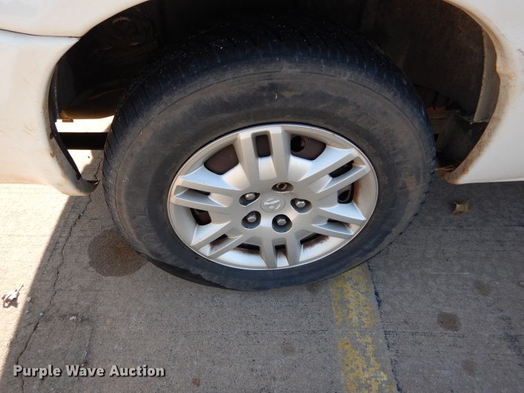 image for item GF9962 2007 Dodge Grand Caravan handicap accessible van