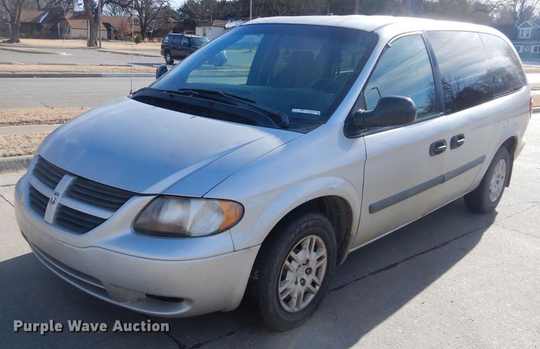 image for item GF9977 2005 Dodge Grand Caravan van