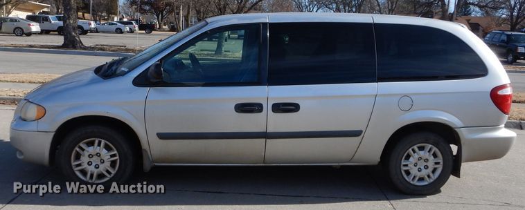 image for item GF9977 2005 Dodge Grand Caravan van