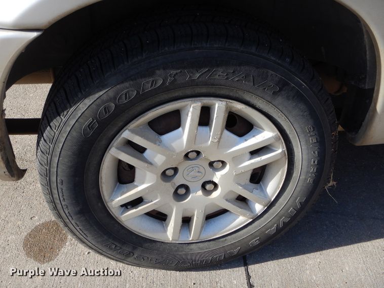 image for item GF9977 2005 Dodge Grand Caravan van