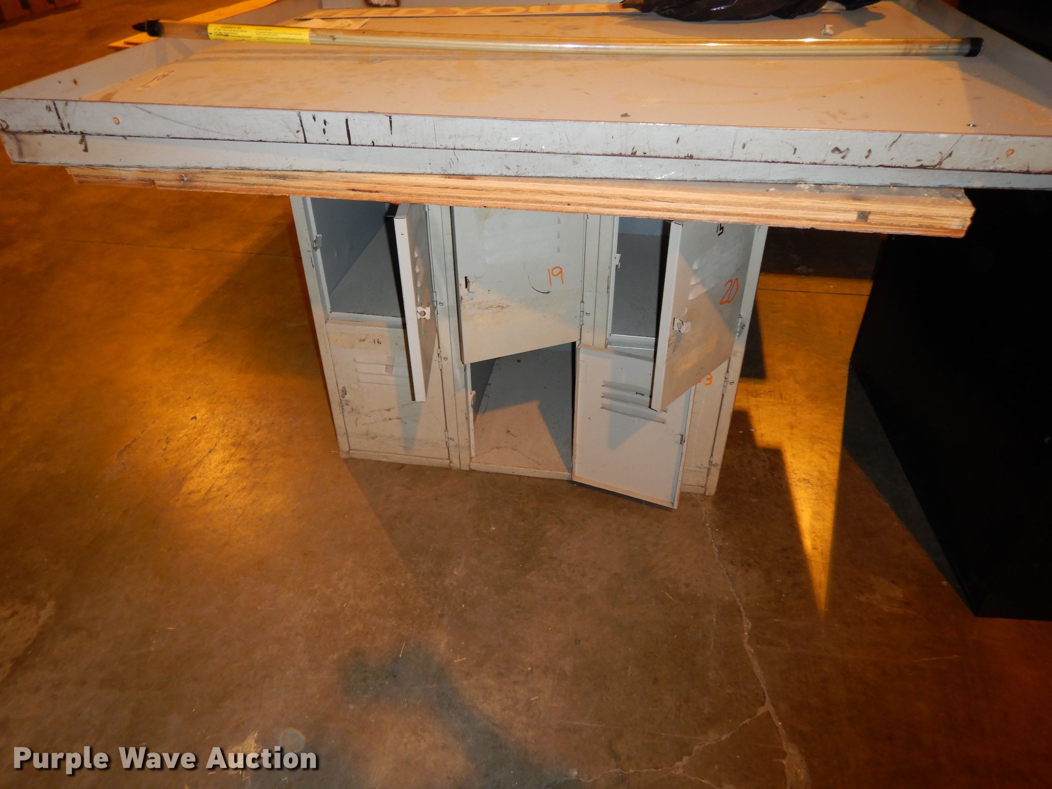 Shop equipment in Bonner Springs, KS Item FD9724 sold Purple Wave