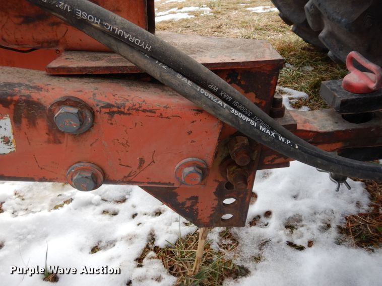 image for item DE4213 Allis Chalmers Min-Till disk ripper