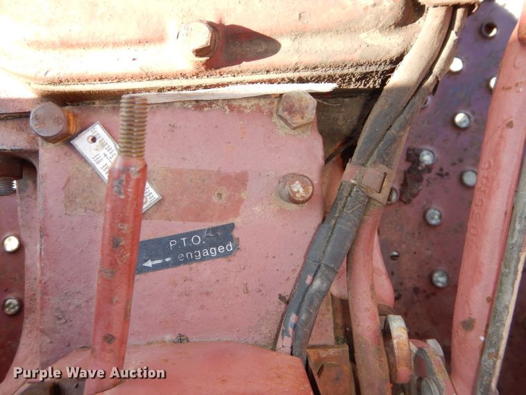 image for item DH4302 Allis Chalmers 5040 tractor