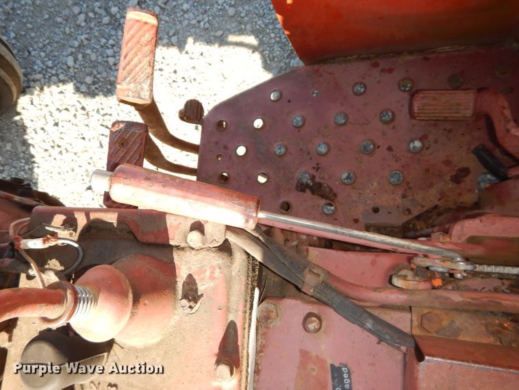 image for item DH4302 Allis Chalmers 5040 tractor