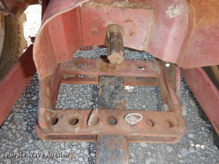 image for item DH4302 Allis Chalmers 5040 tractor